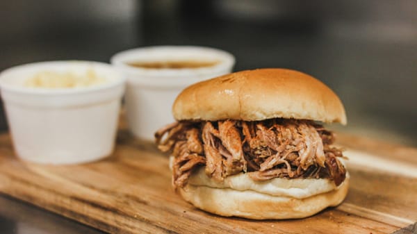 Where to Find the Best Pulled Pork Sandwich in Chicago